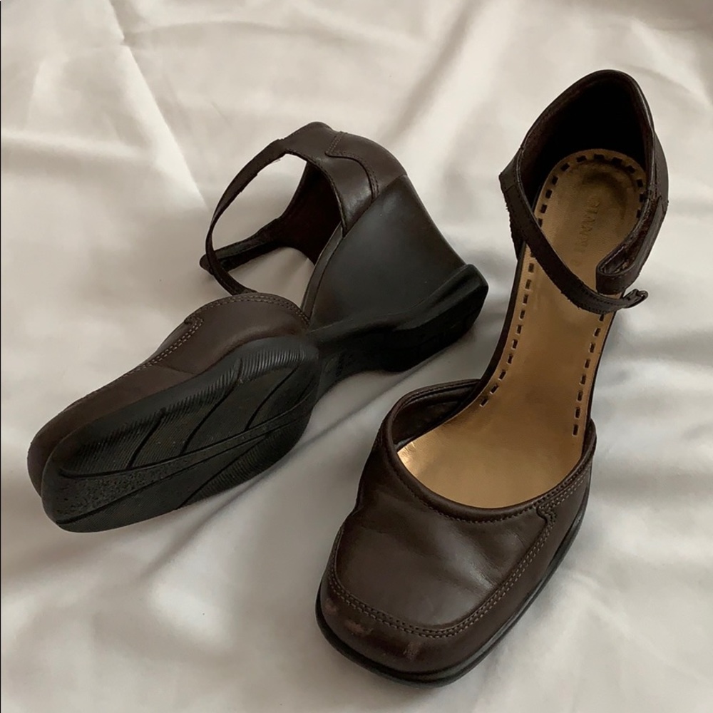 Wedges - Picture 2 of 3